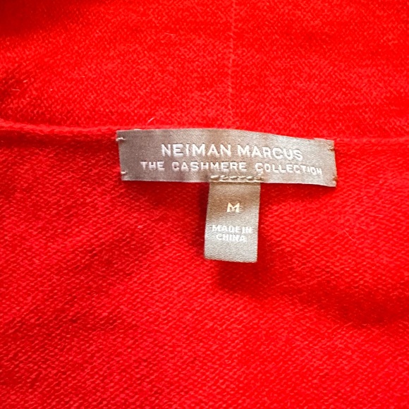 Neiman Marcus | Red Women's Long Cardigan - Picture 5 of 7